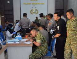 Polres Bondowoso Gelar Aksi Sosial Donor Darah Peringati HUT Humas Polri ke-75: Sinergi TNI-Polri dan Awak Media Jaga Kemanusiaan