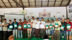 Perhutani KPH Bondowoso Cetak Sejarah: Produksi Getah Pinus 100 Persen, Petani Penyadap Diguyur Sembako dan Hadiah